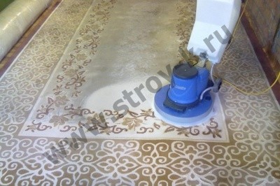 Средство очистки ковров ИНТЕРХИМ 607, 1л (пенное, концентрат)