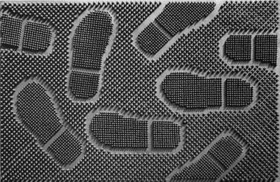 Коврик резиновый "Следы" 400х600мм чёрный