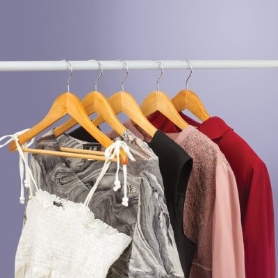 Вешалка-плечики "Стандарт", дерево лакиров., цвет сосна, перекладина, BRABIX 601159 (5шт/комплект)