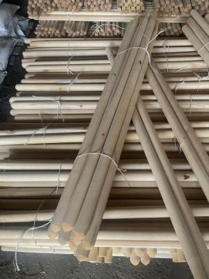 Черенок для лопаты (d=40мм) 1 сорт